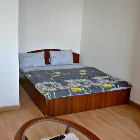 Apartment On Prospect Beresteiskyi 29 Kyiv Exterior photo